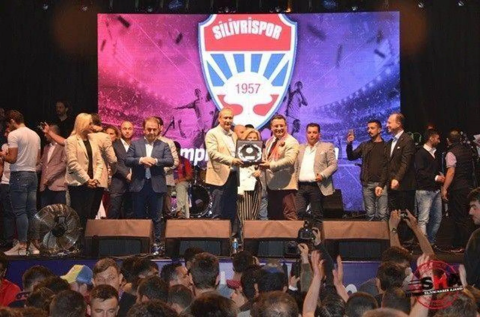 Silivrispor şampiyonluk kutlaması