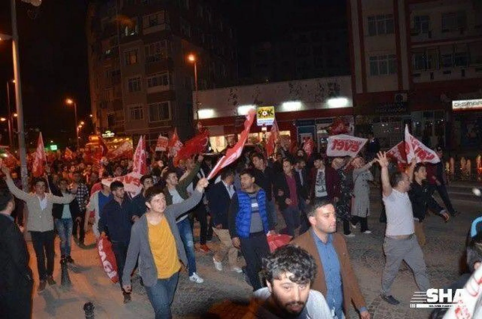 Silivri AK Parti'de Referandum kutlaması [Foto Galeri]