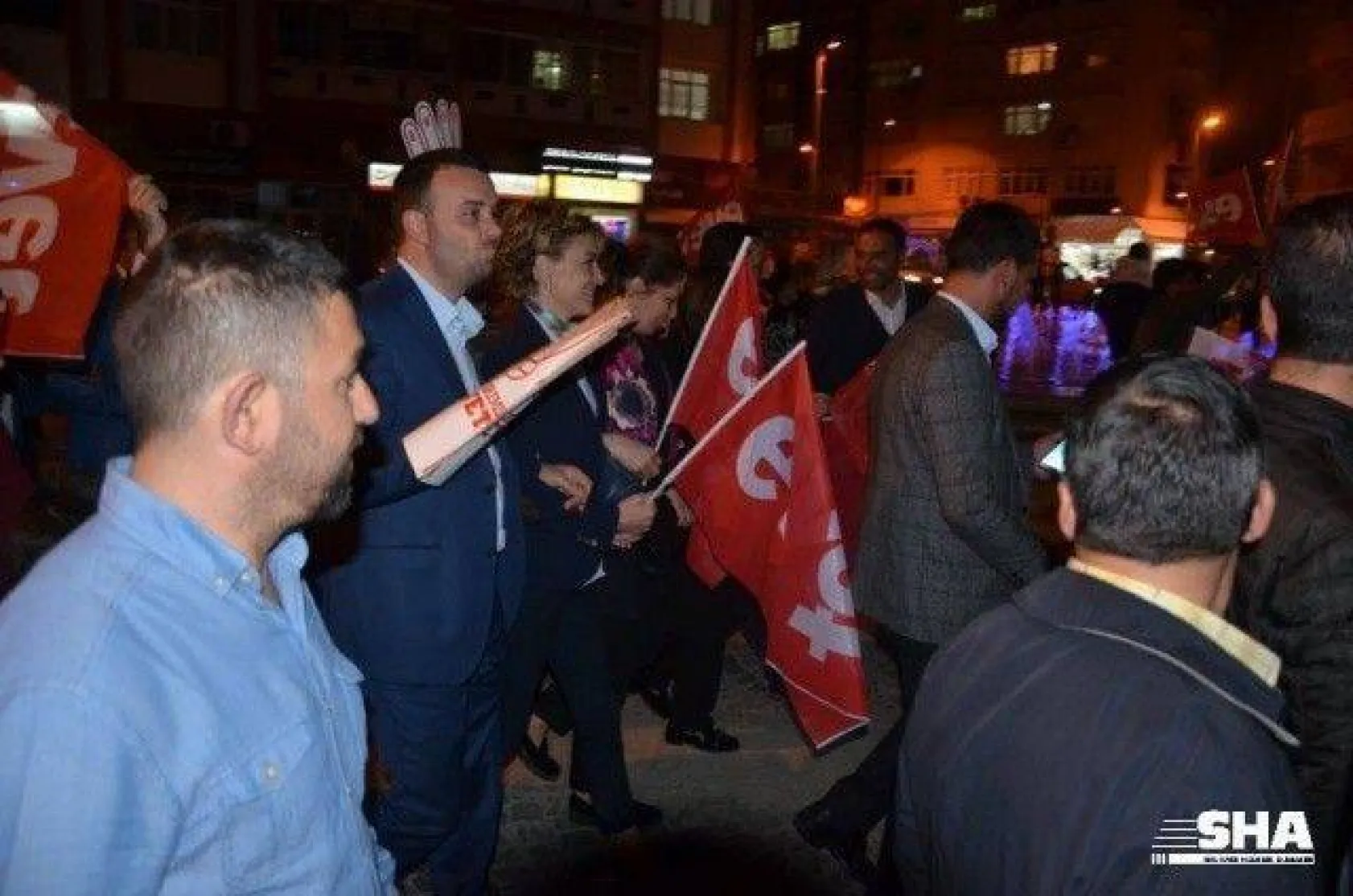 Silivri AK Parti'de Referandum kutlaması [Foto Galeri]