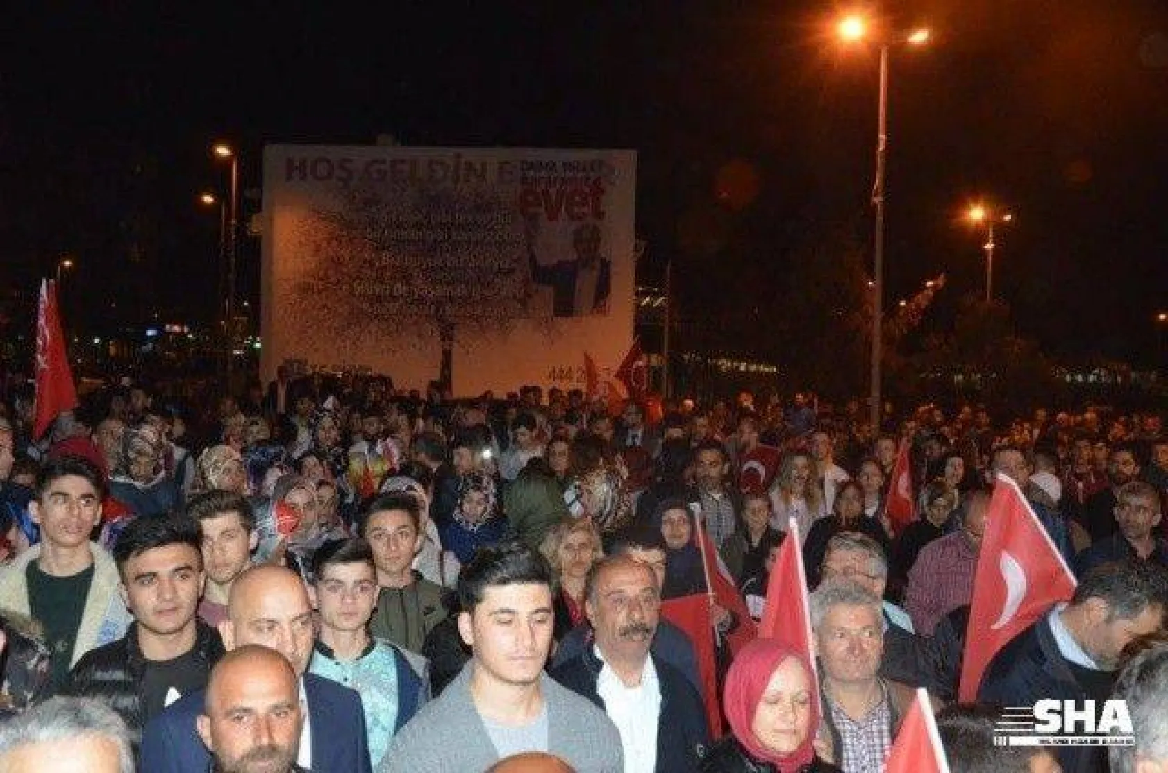 Silivri AK Parti'de Referandum kutlaması [Foto Galeri]