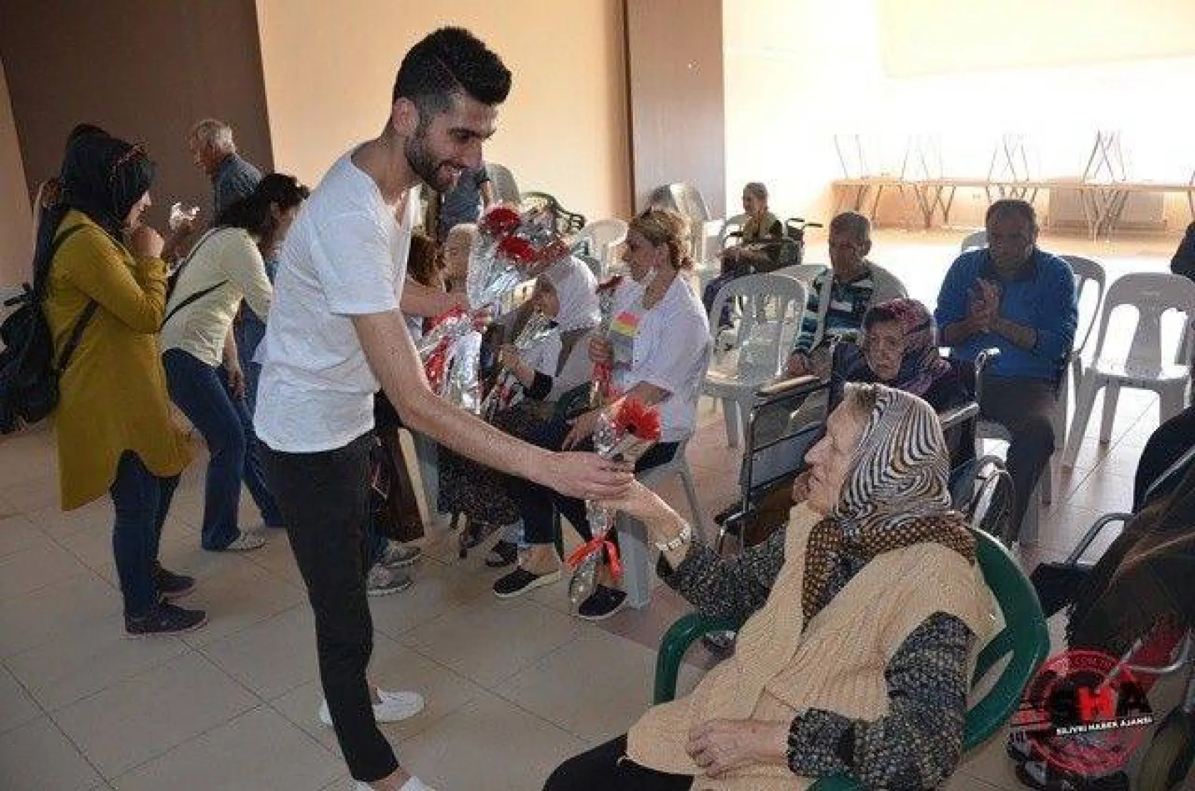 Doğrular OSGB'den huzurevi ziyareti