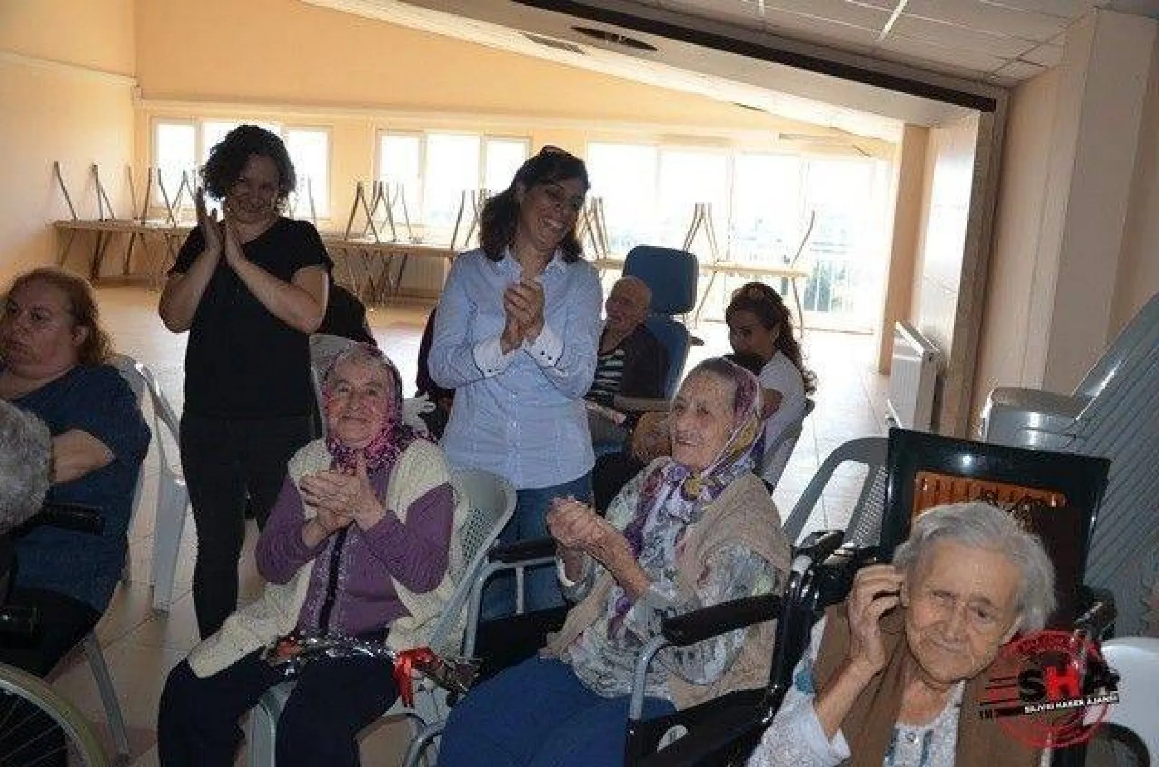 Doğrular OSGB'den huzurevi ziyareti