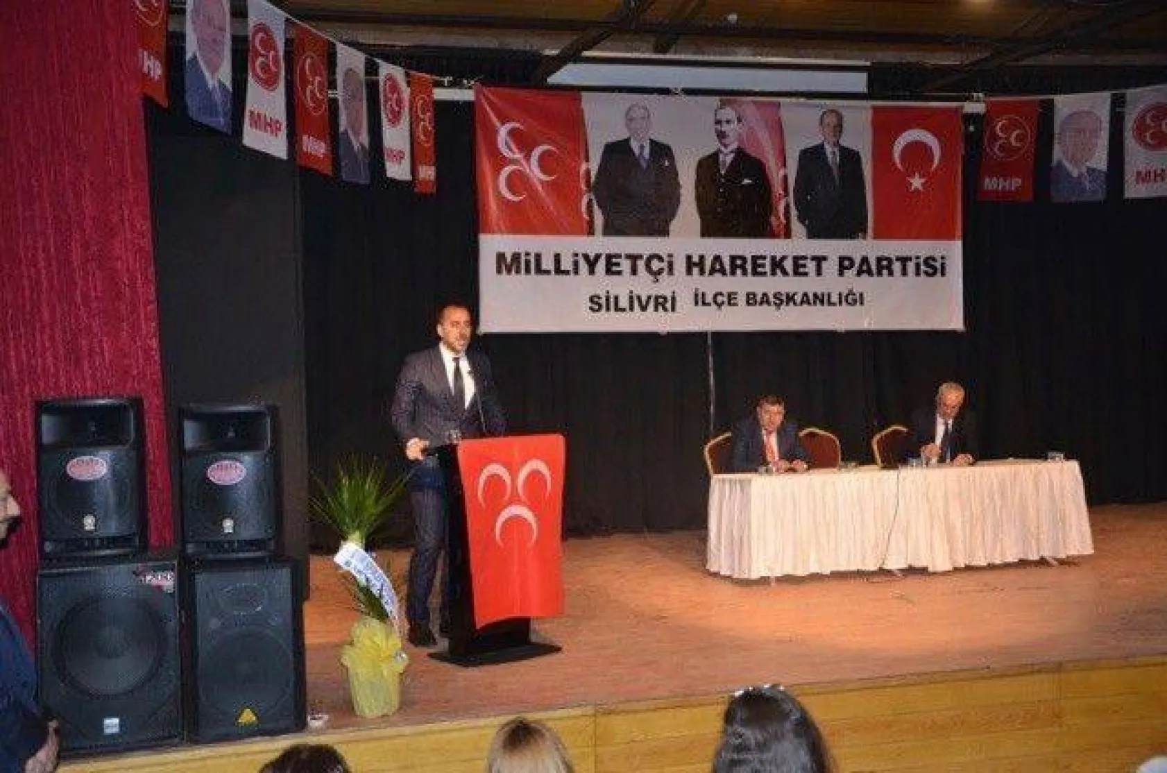 MHP İlçe Başkanlığı'na Zafer Yalçın seçildi
