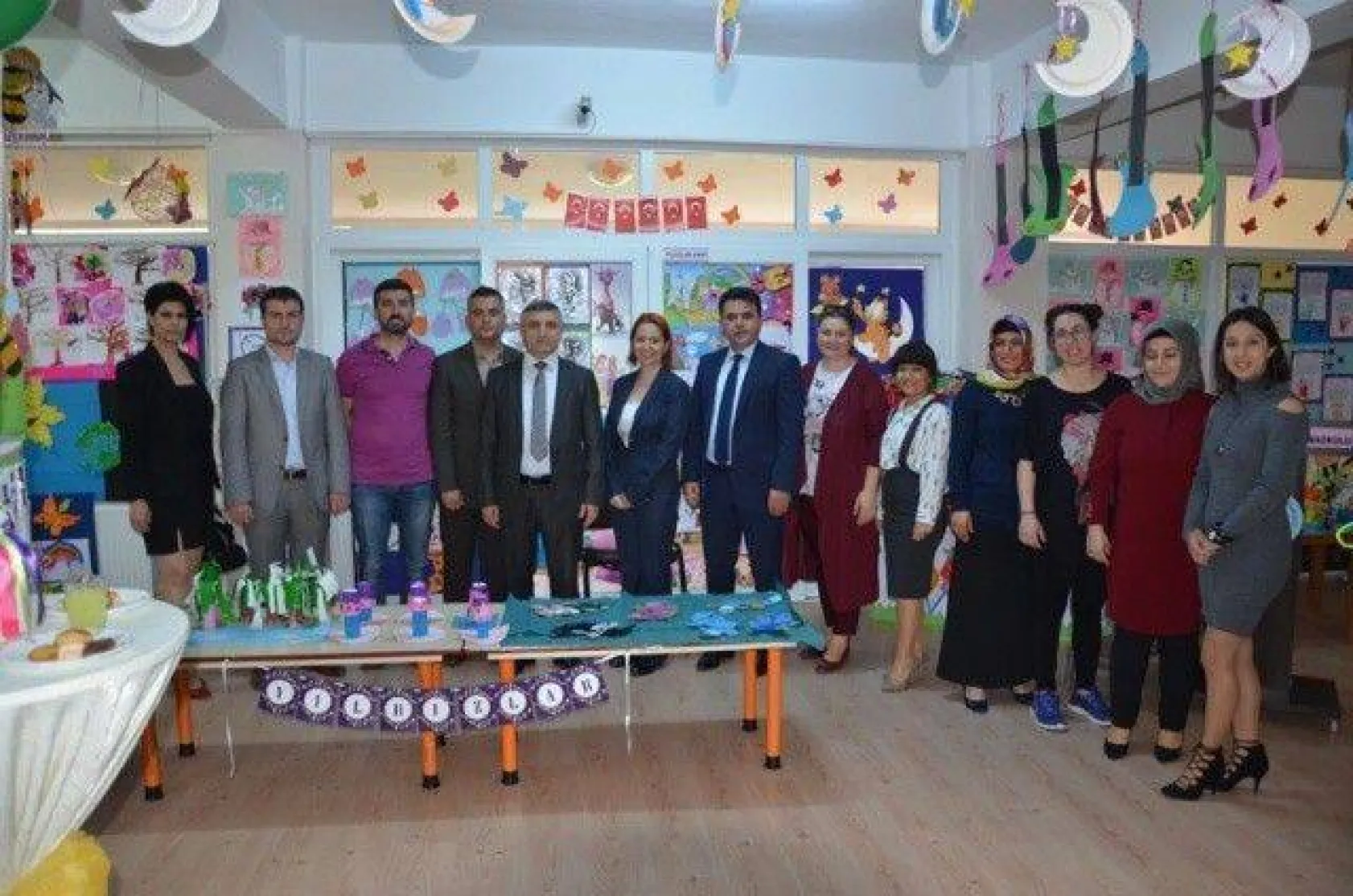 Anaokulu öğrencilerinden yılsonu sergisi