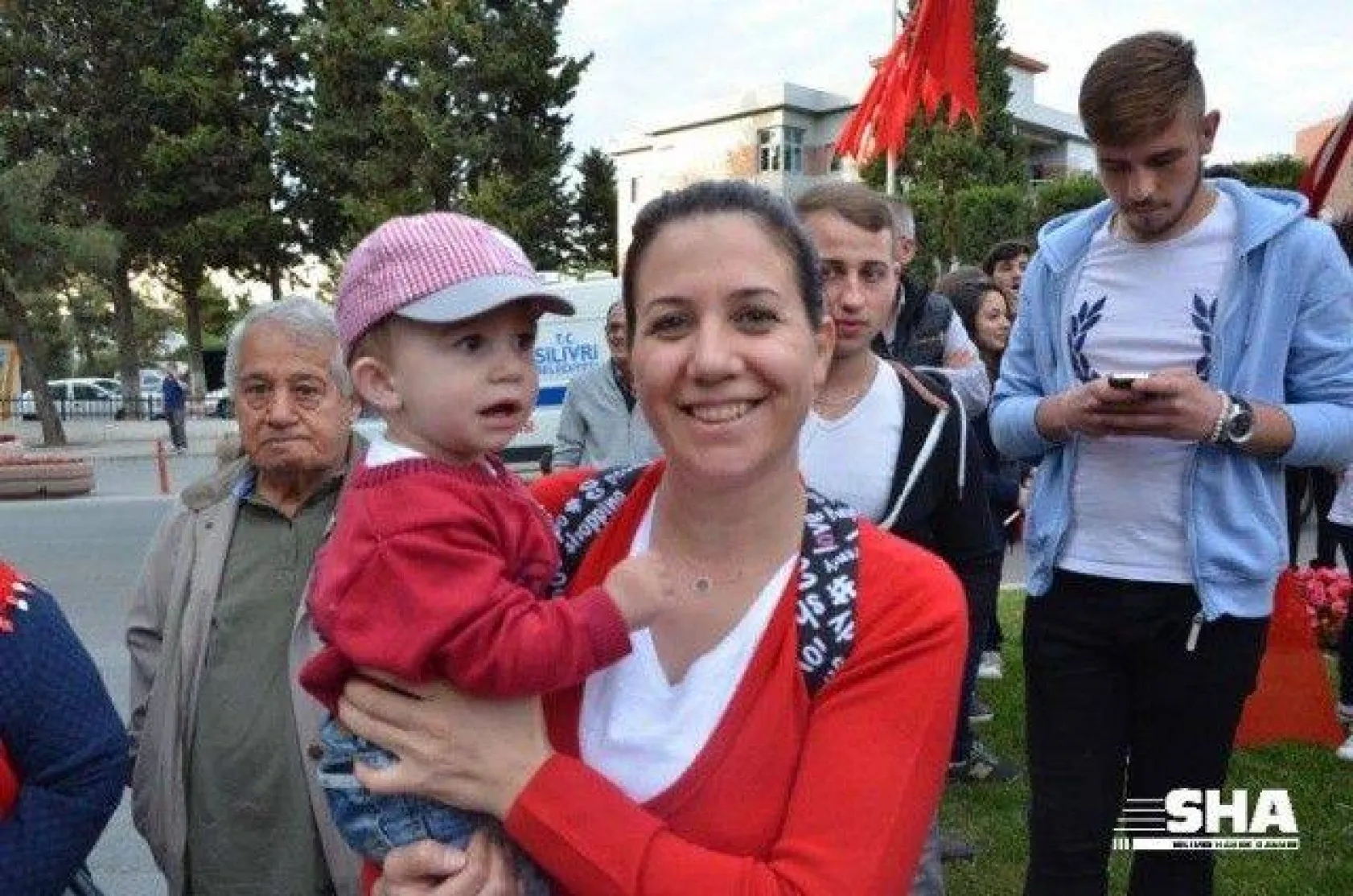 19 Mayıs coşkusu Fener alayı ile devam ediyor