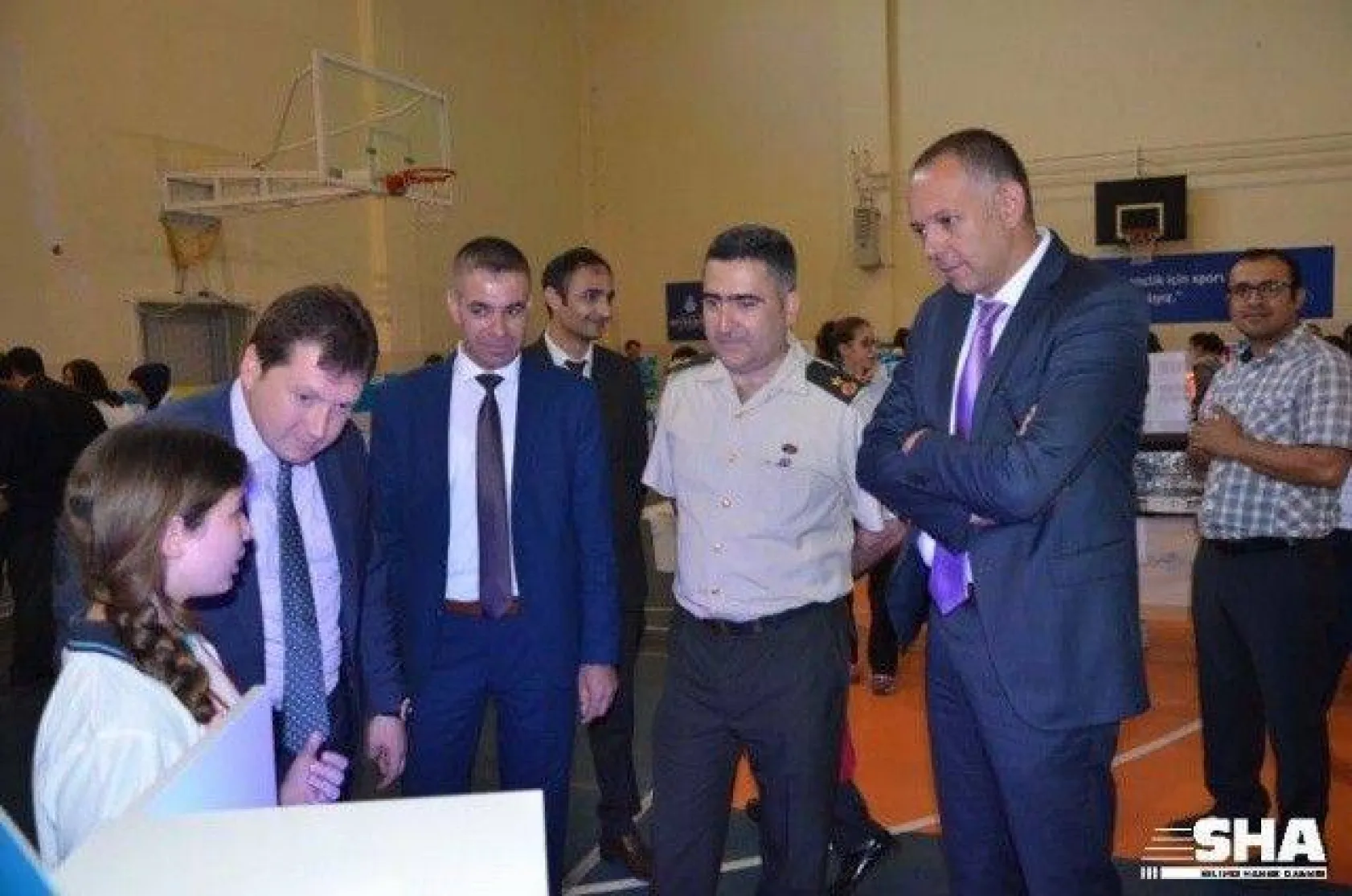 Ortaokul öğrencilerinden bilim fuarı