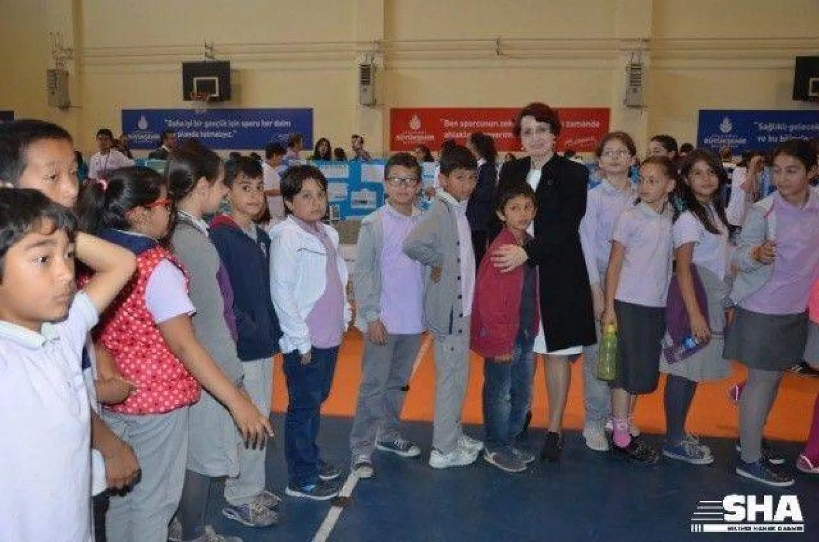 Ortaokul öğrencilerinden bilim fuarı