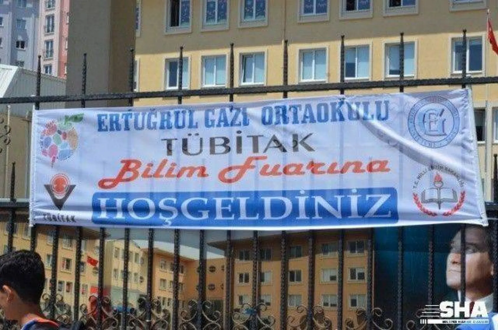 Ortaokul öğrencilerinden bilim fuarı