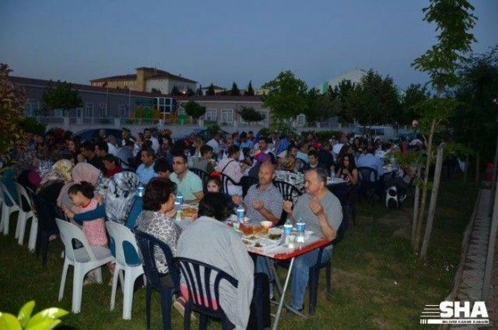 Özel sporcular iftarda bir araya geldi