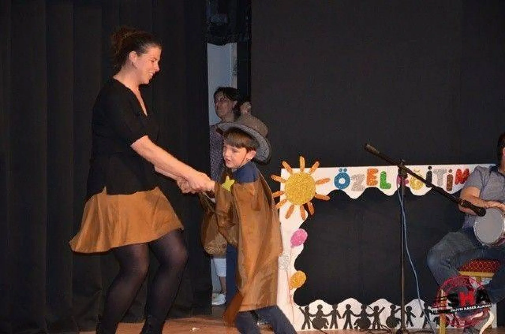 Yılsonu etkinlikleri büyük beğeni topladı