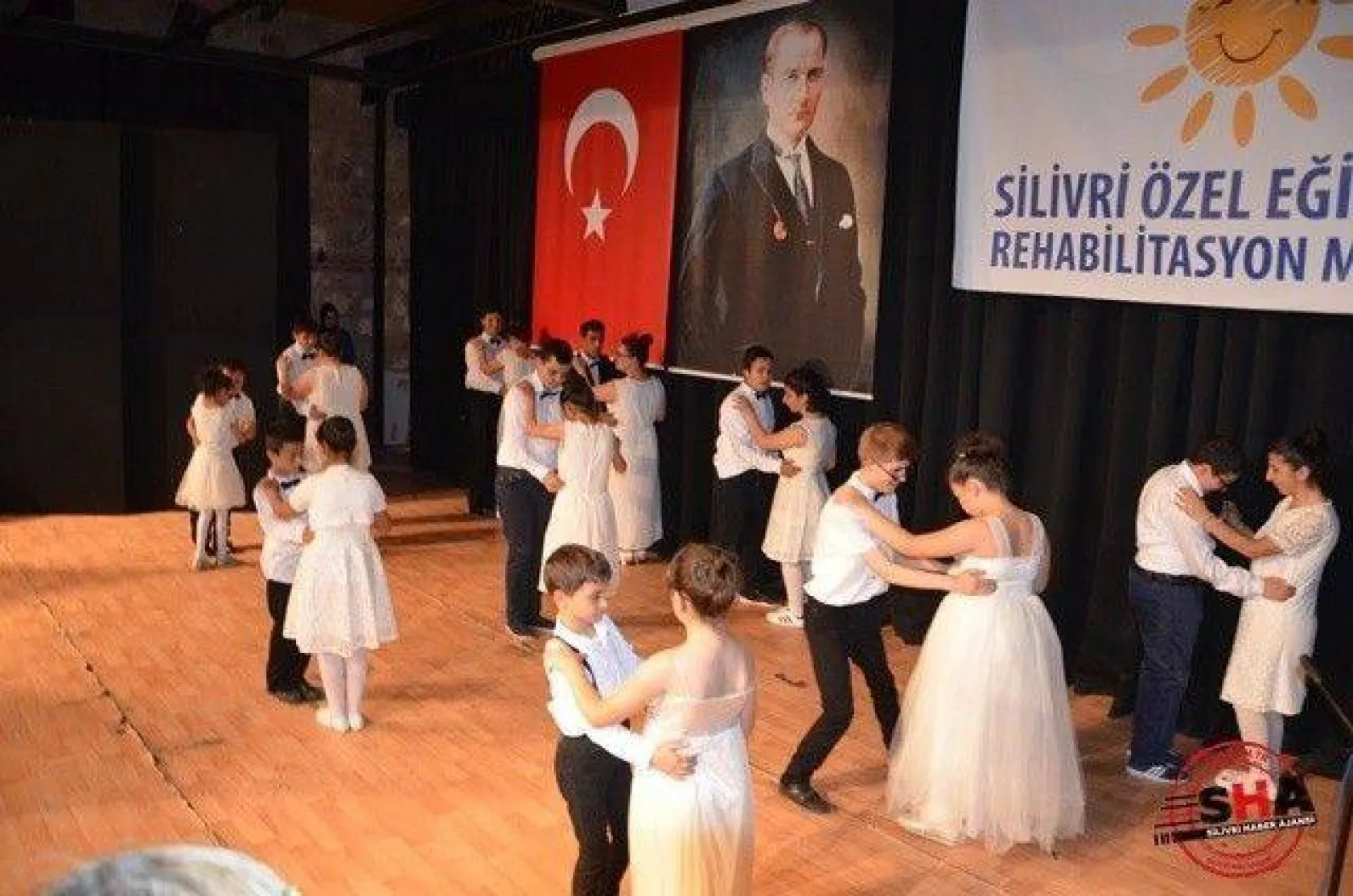 Yılsonu etkinlikleri büyük beğeni topladı