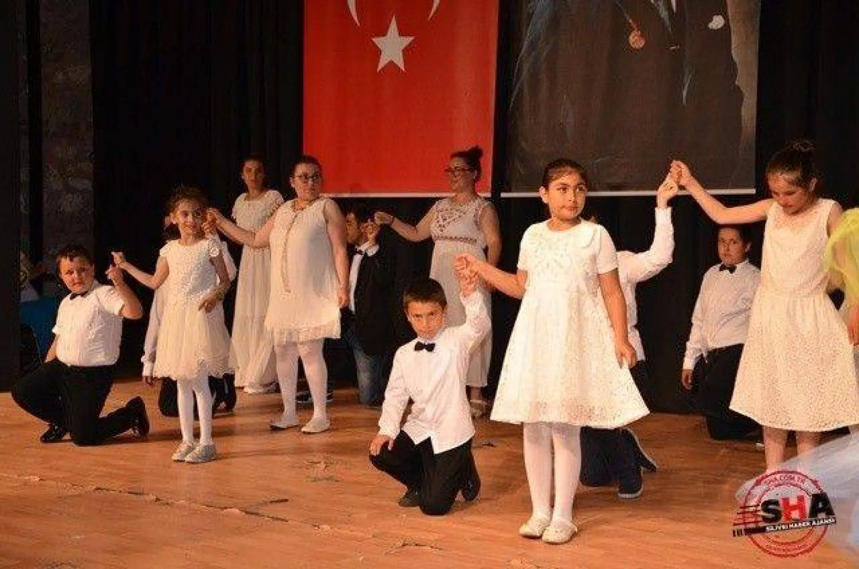 Yılsonu etkinlikleri büyük beğeni topladı