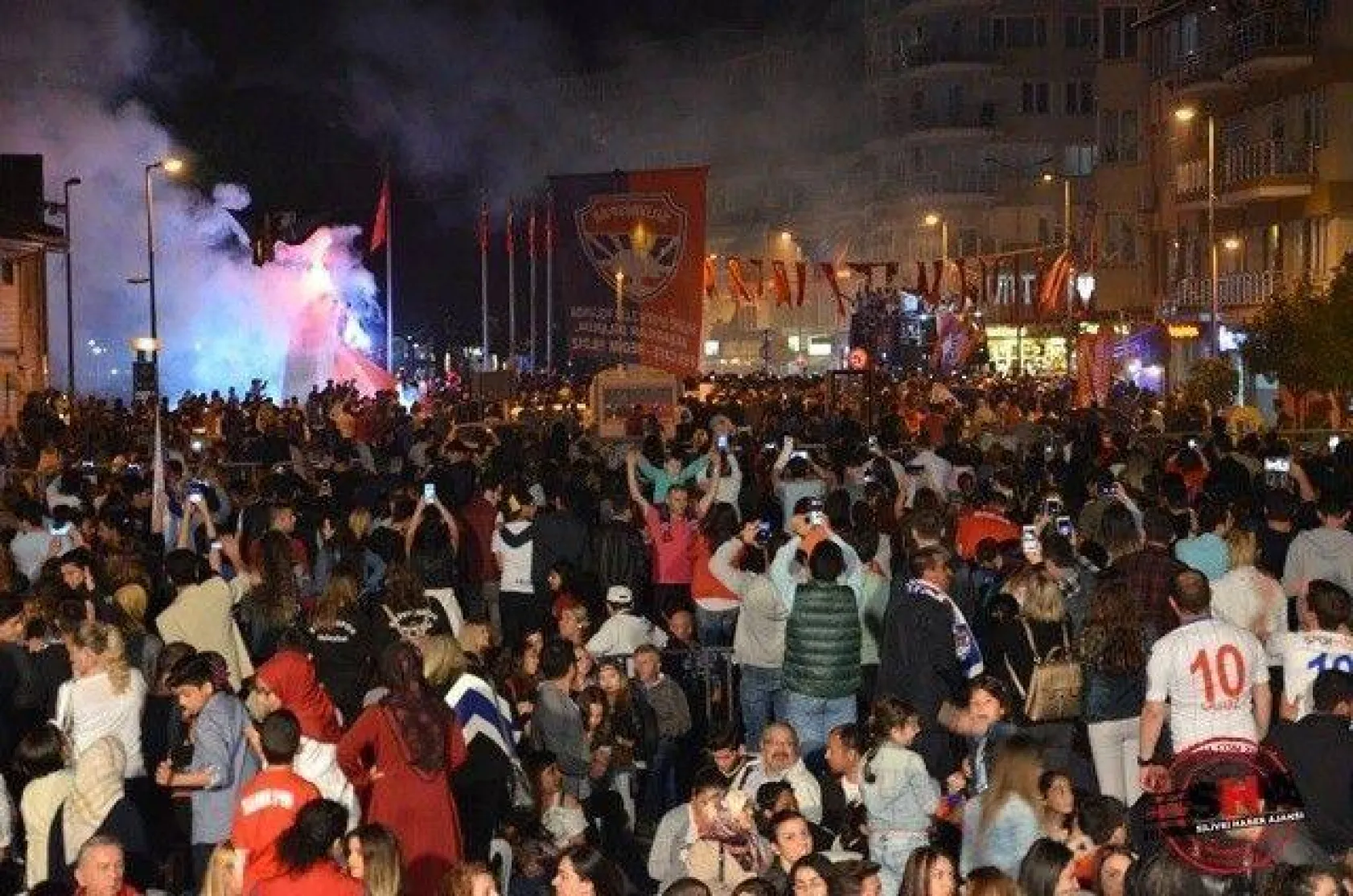 Silivrispor şampiyonluk kutlaması