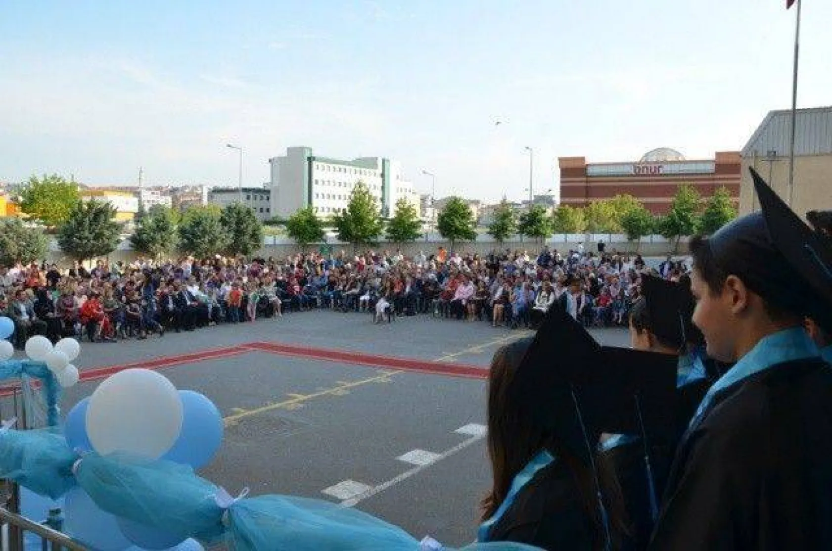 Ertuğrul Gazi'de mezuniyet coşkusu