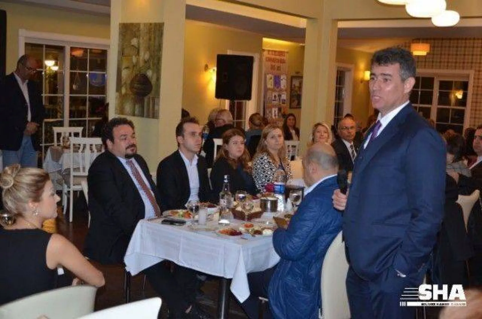 Lionslar, Metin Feyzioğlu'nu misafir etti