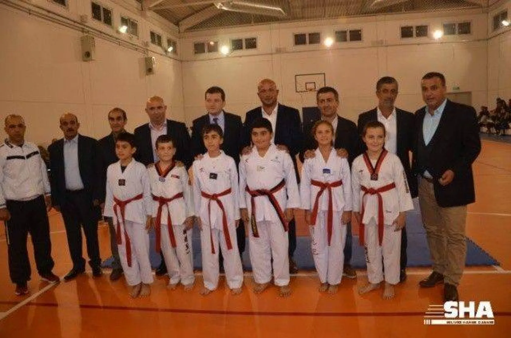 Öğrenciler yeni kuşaklarını aldı