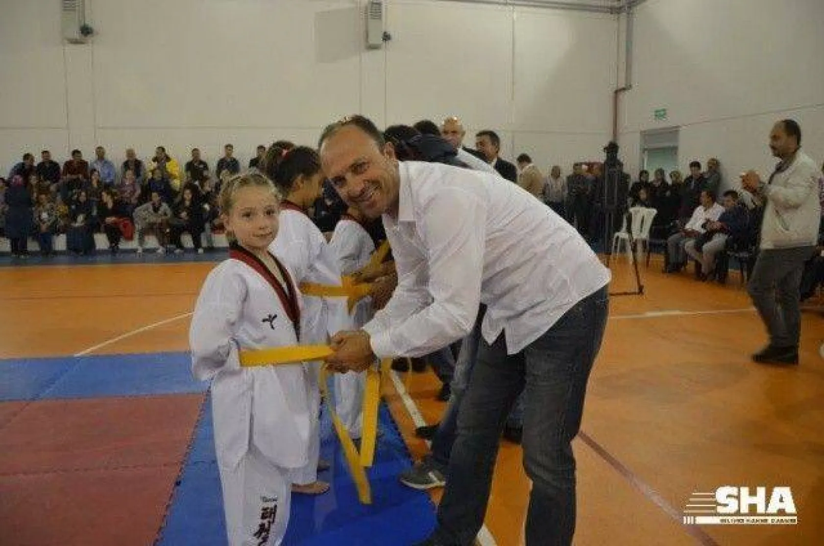 Öğrenciler yeni kuşaklarını aldı