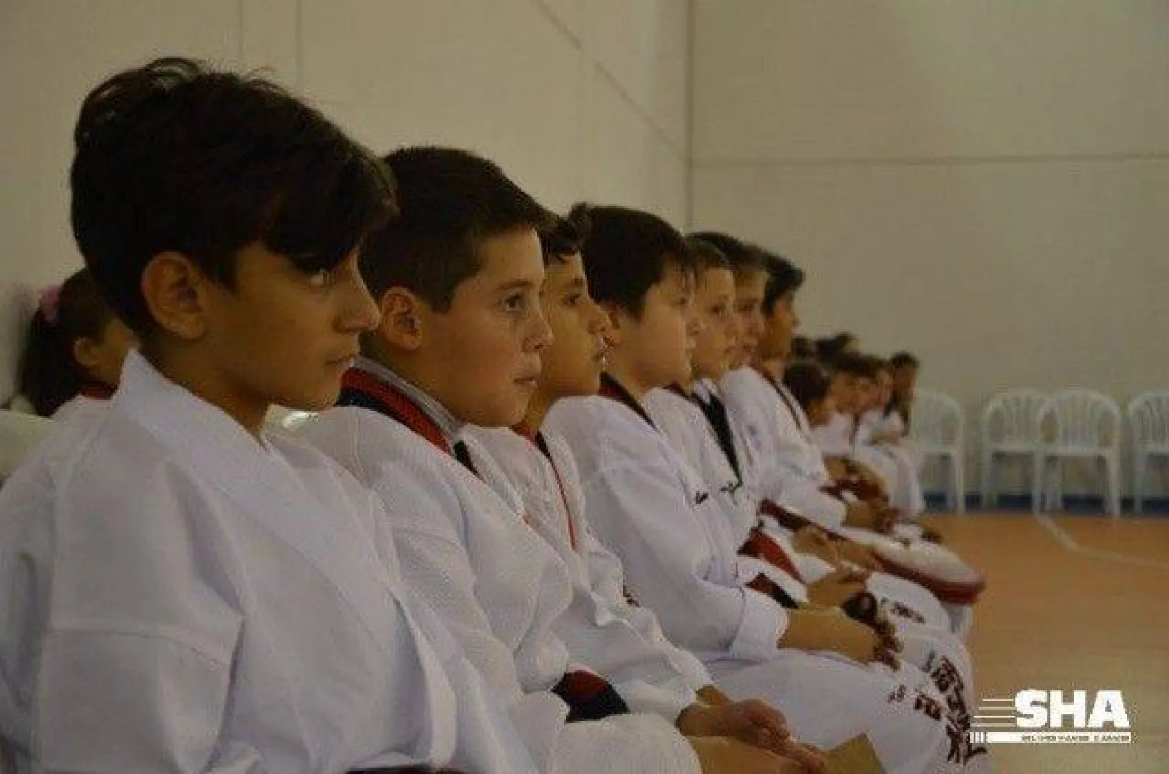 Öğrenciler yeni kuşaklarını aldı