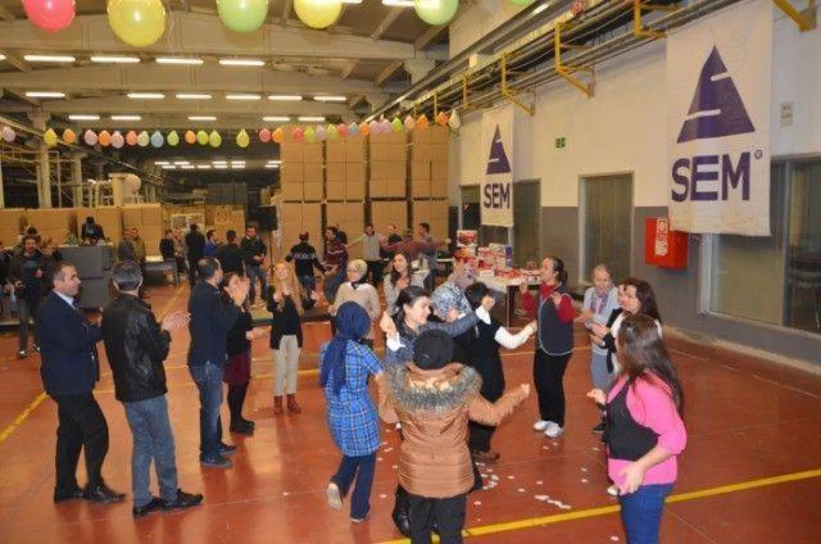 SEM Plastik'ten motivasyon gecesi