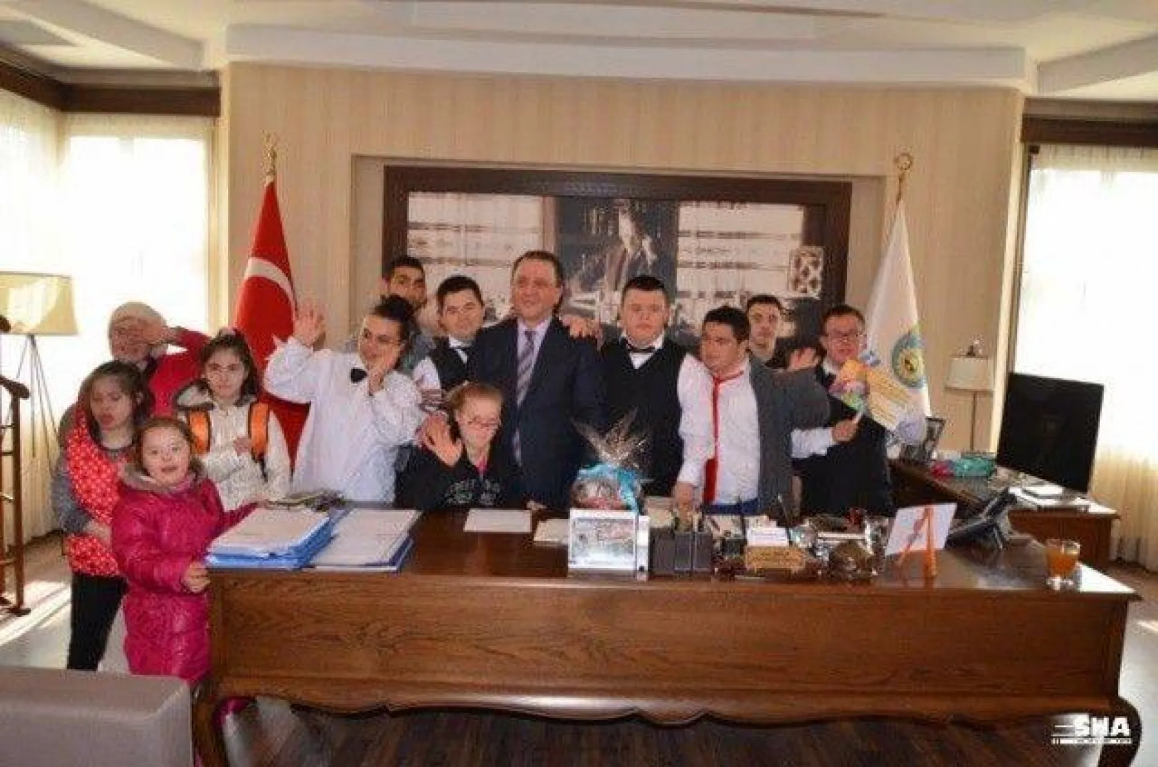 Tıpkı Bizim Gibiler +1 Farkla