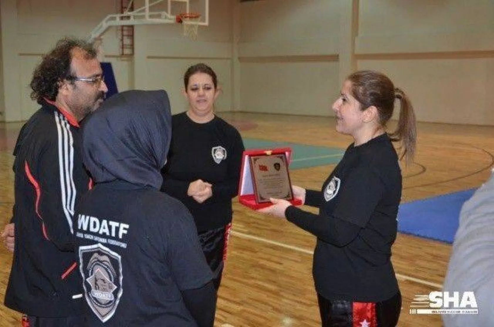 Yakın savunma teknikleri öğrendiler