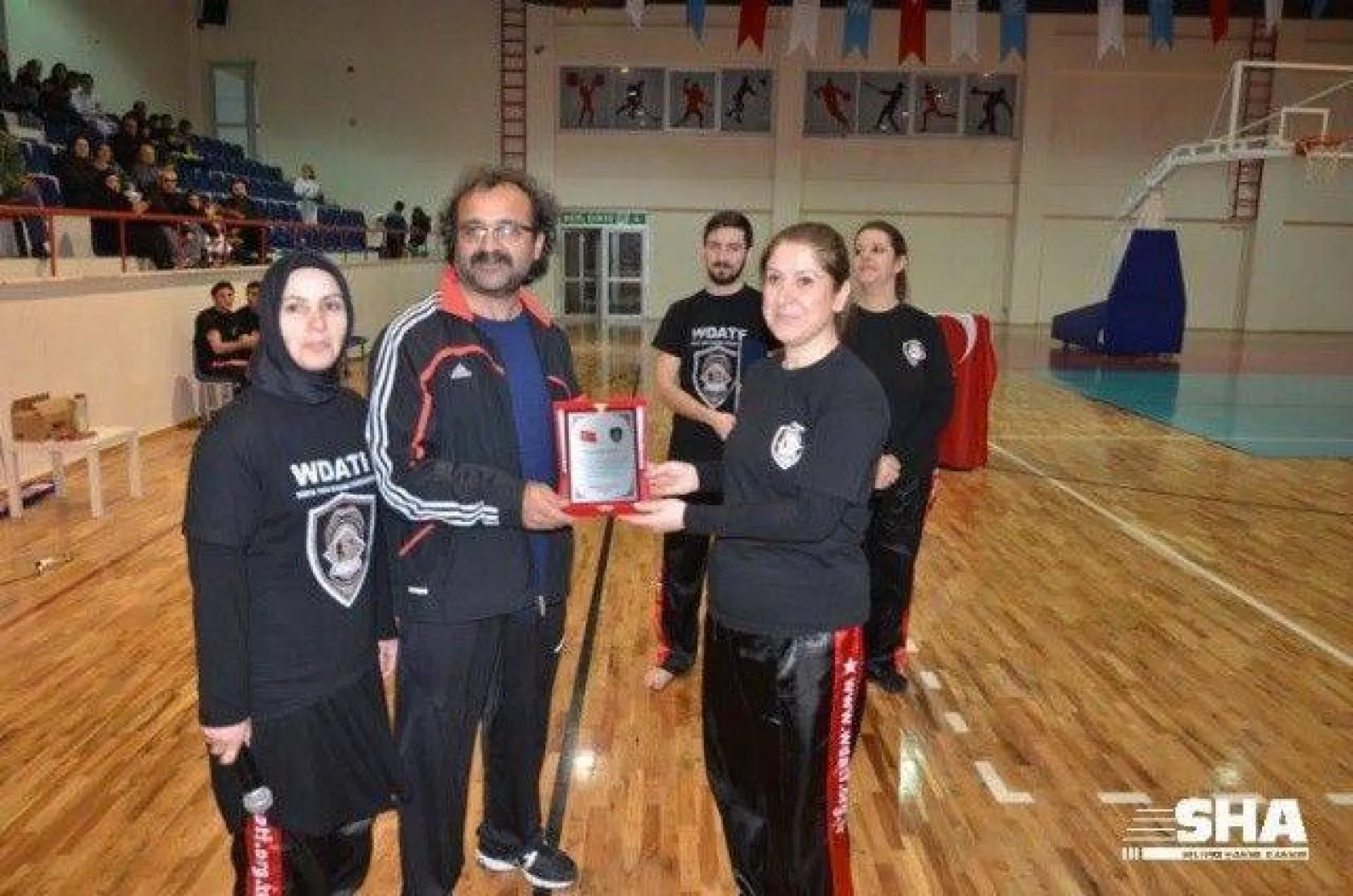 Yakın savunma teknikleri öğrendiler