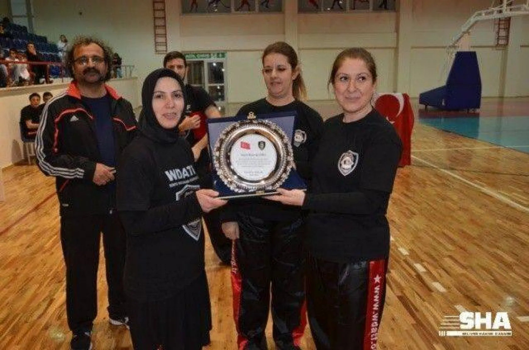 Yakın savunma teknikleri öğrendiler