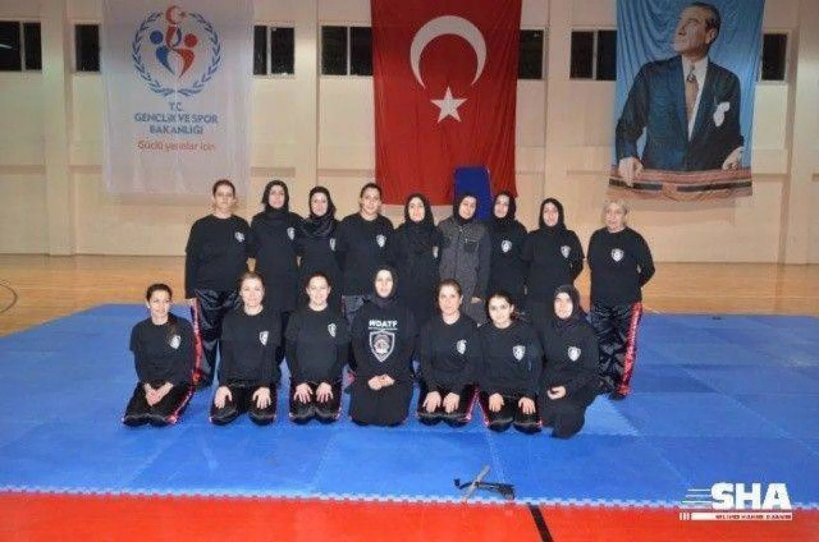 Yakın savunma teknikleri öğrendiler