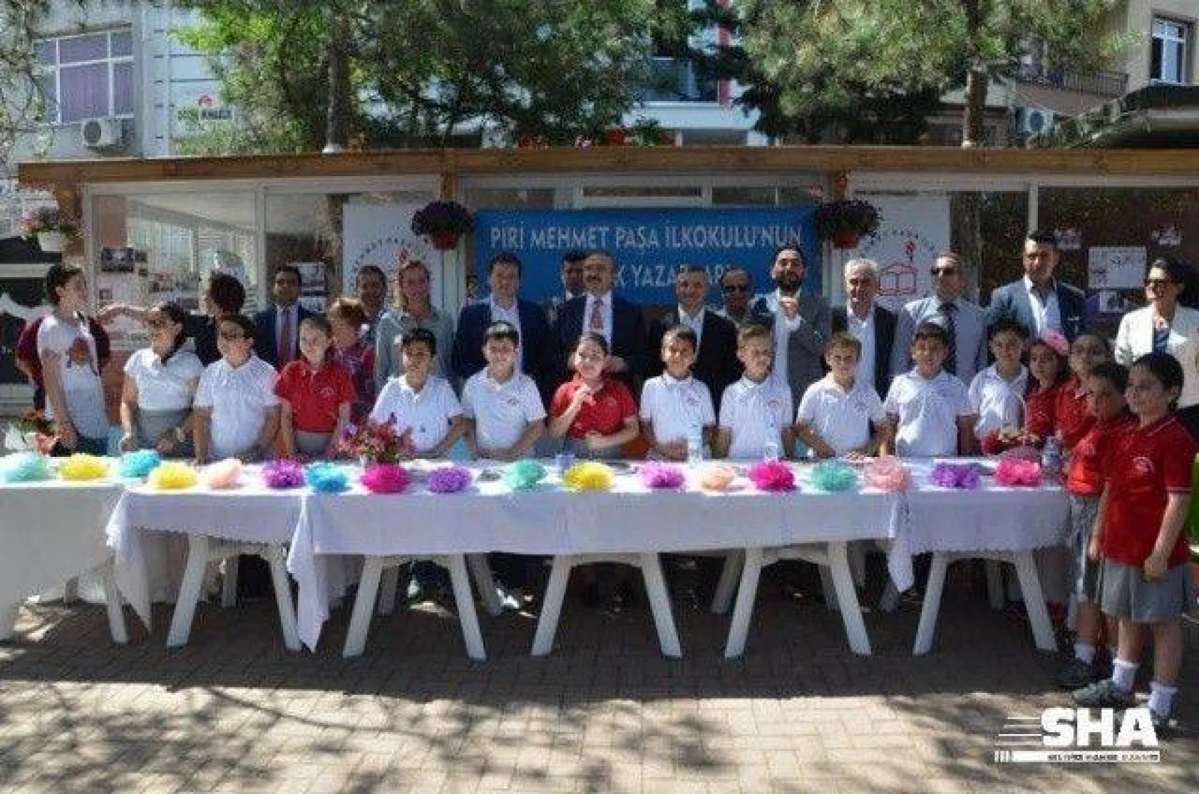 Yaklaşık 27 bin öğrenci bugün karne aldı