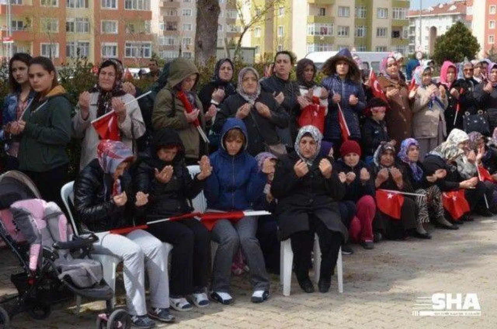 Onbinlerce Silivrili Şehidi için Tek Yürek Oldu