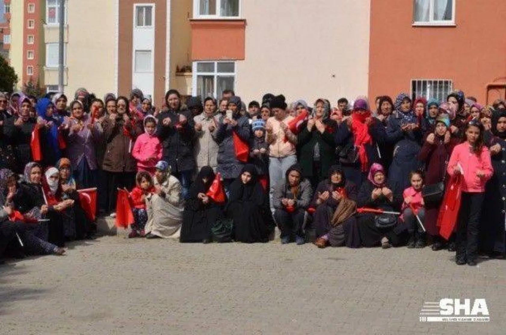 Onbinlerce Silivrili Şehidi için Tek Yürek Oldu