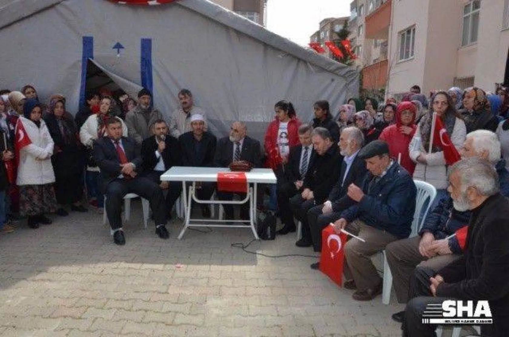 Onbinlerce Silivrili Şehidi için Tek Yürek Oldu