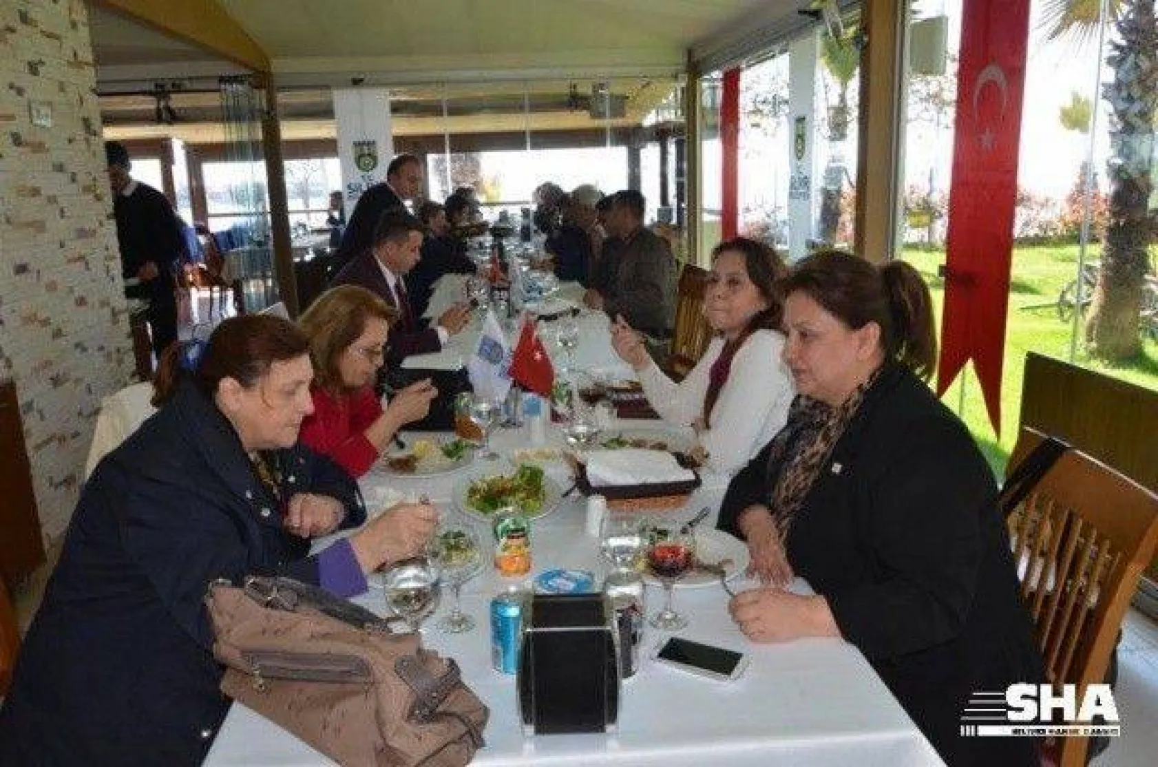 Şehitlikler ziyaret edildi