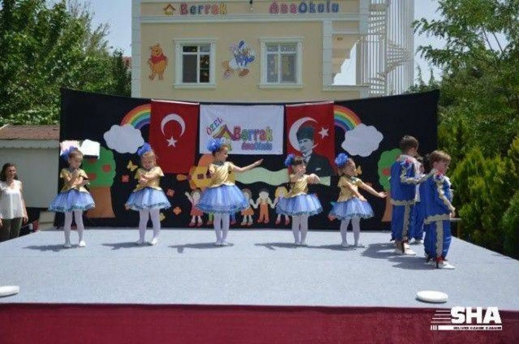 Berrak Anaokulu öğrencileri gösterileriyle büyüledi