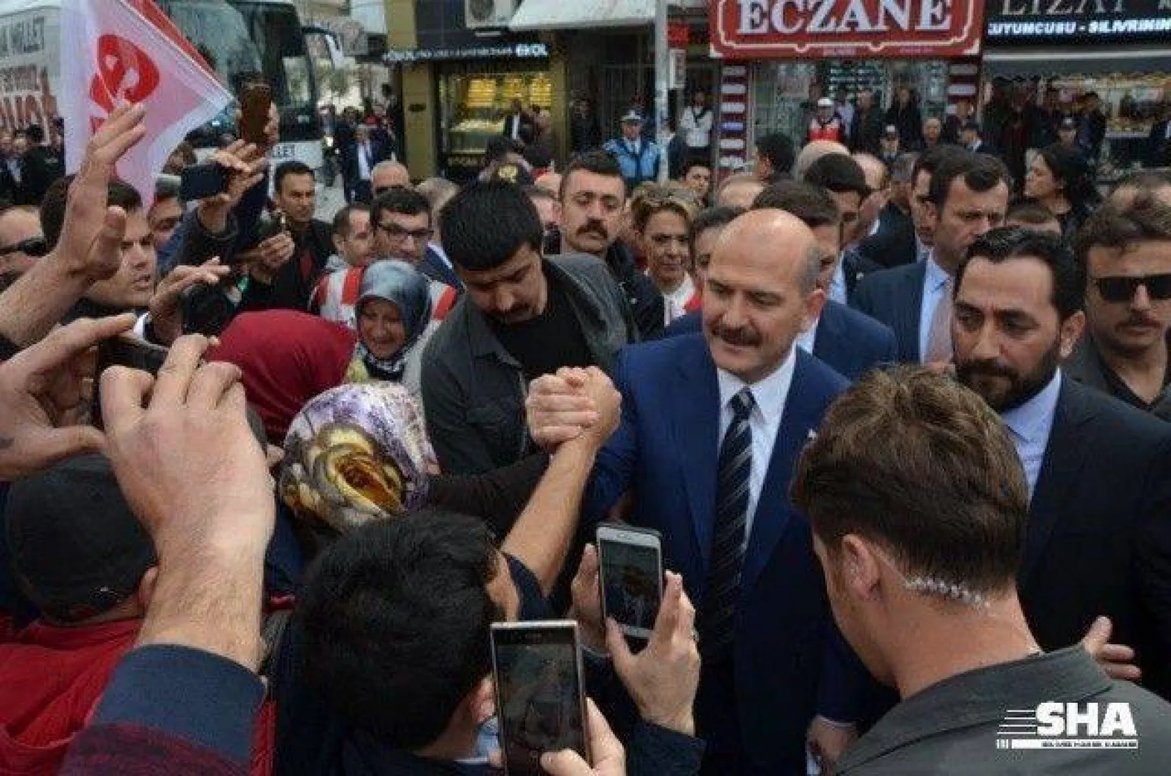 Bakan Soylu'dan Kılıçdaroğlu'na 'oyuncak tank' göndermesi