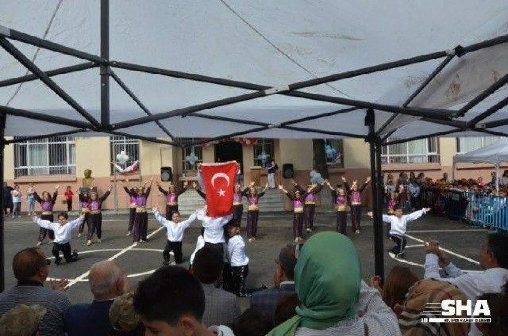 Piri Paşa'da yılsonu şenliği