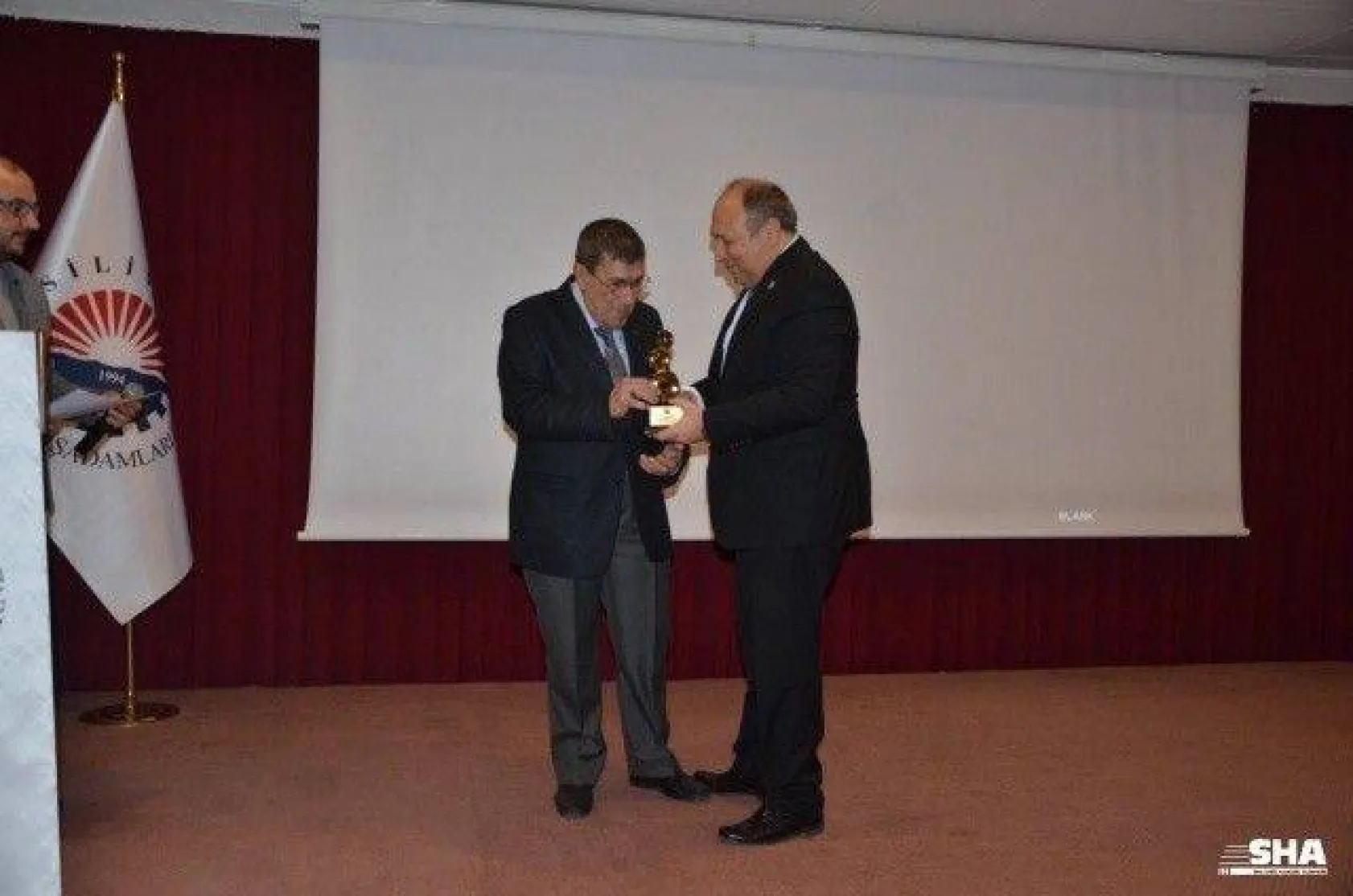 SİAD'tan &quotDuayenlere saygı&quot