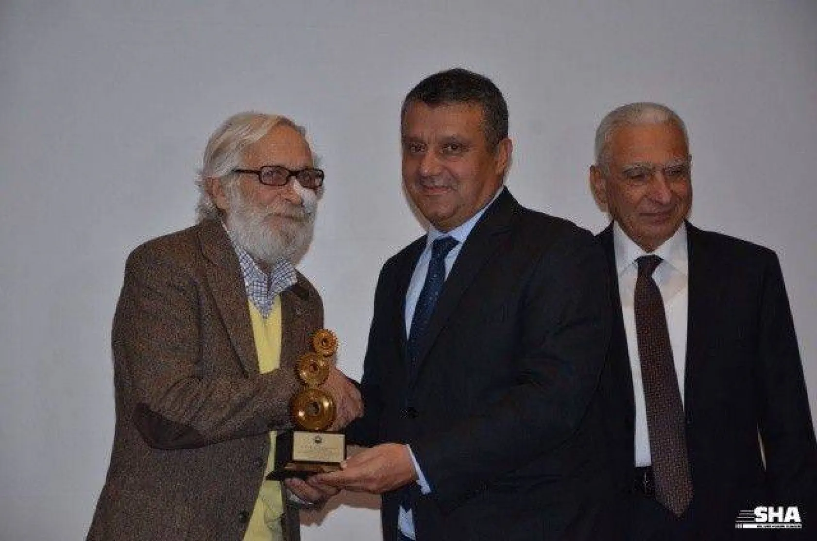 SİAD'tan &quotDuayenlere saygı&quot