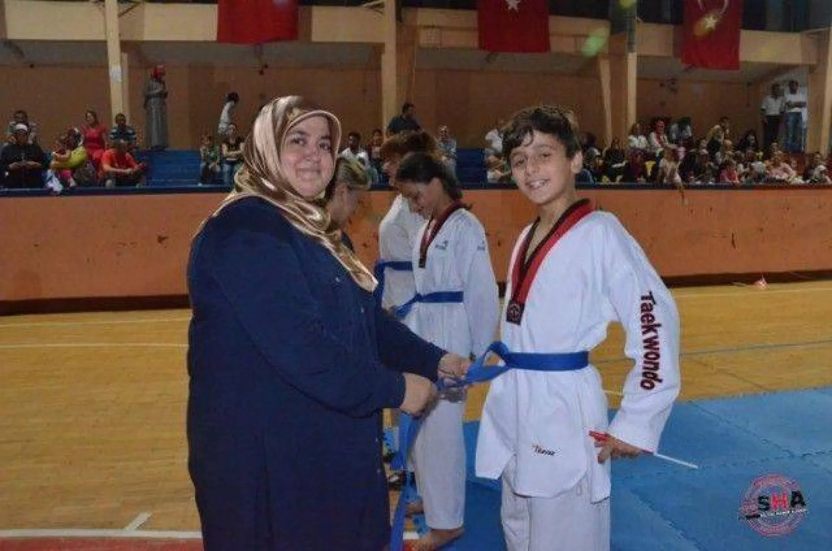 150 Sporcu yeni kuşaklarını bağladı