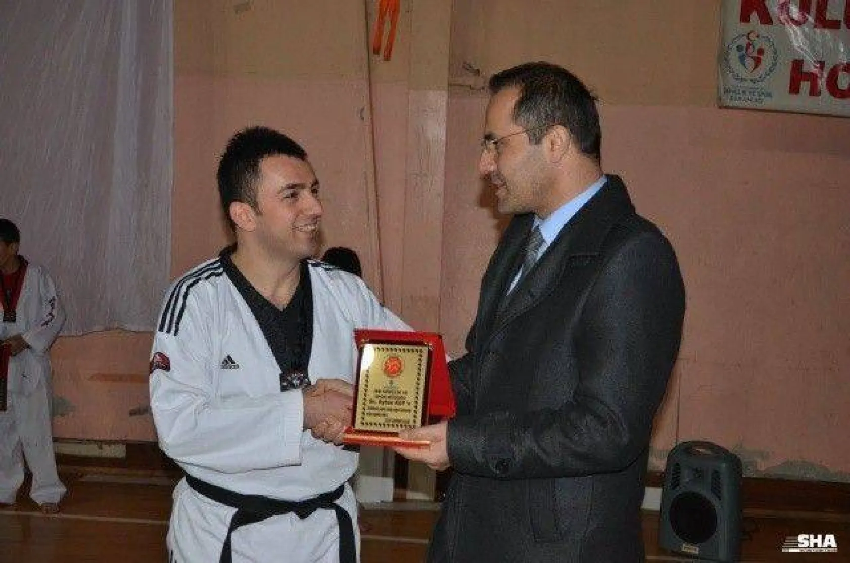 150 Sporcu yeni kuşaklarını bağladı