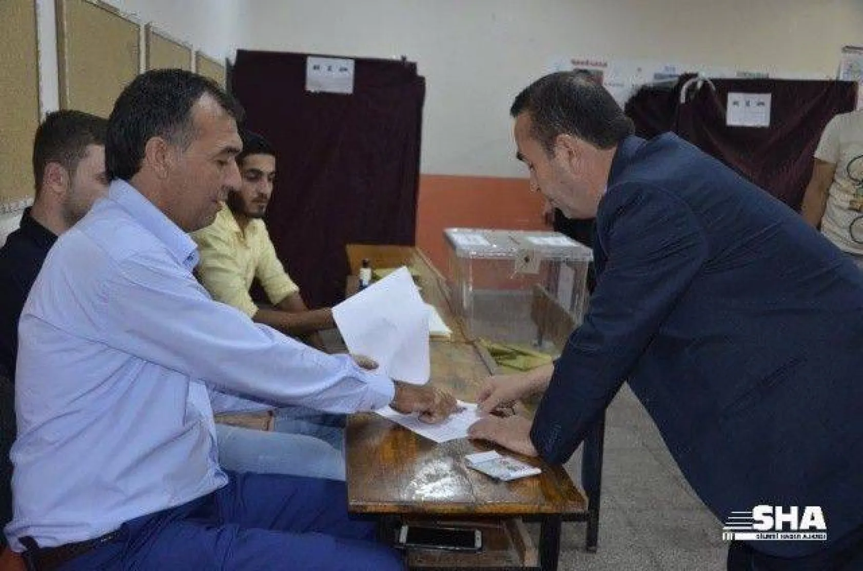 Seçimlerde objektifimize takılanlar