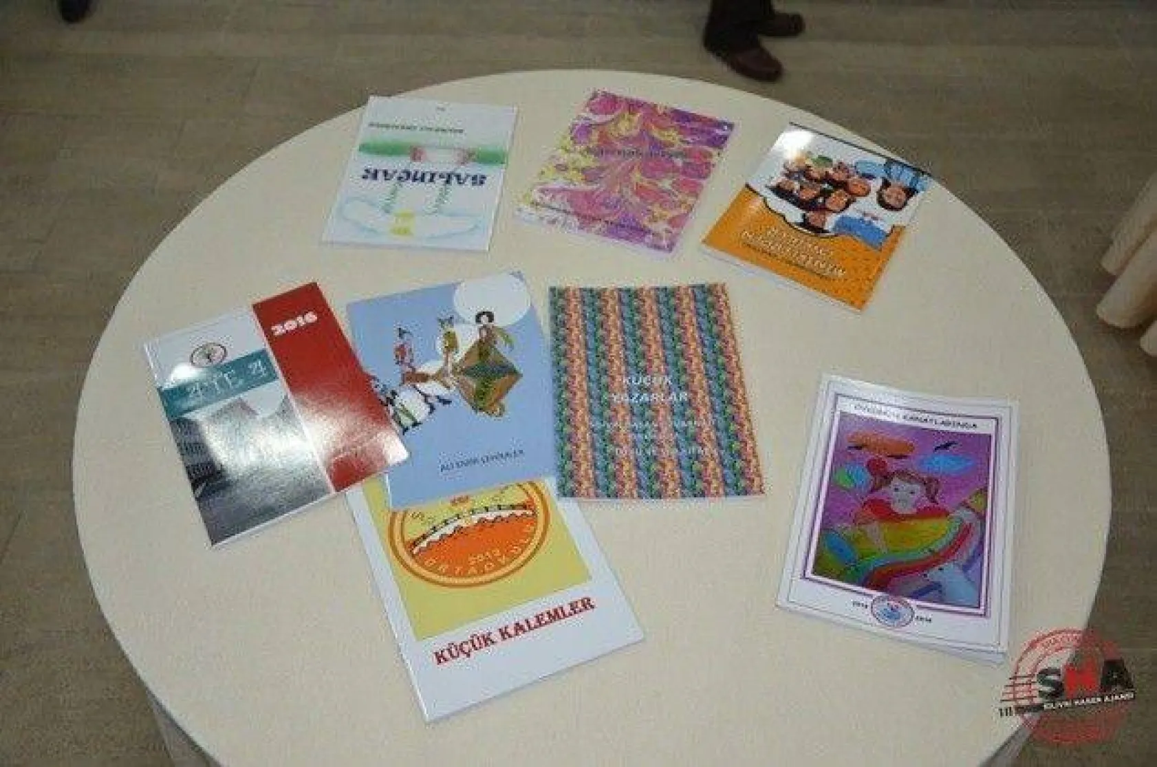 İstanbul'un Çocuk Yazarları kitaplarını imzaladı