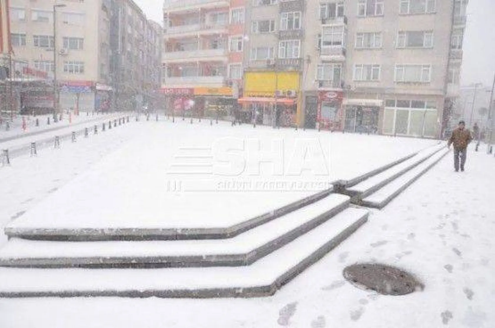 Silivri Beyaza Büründü