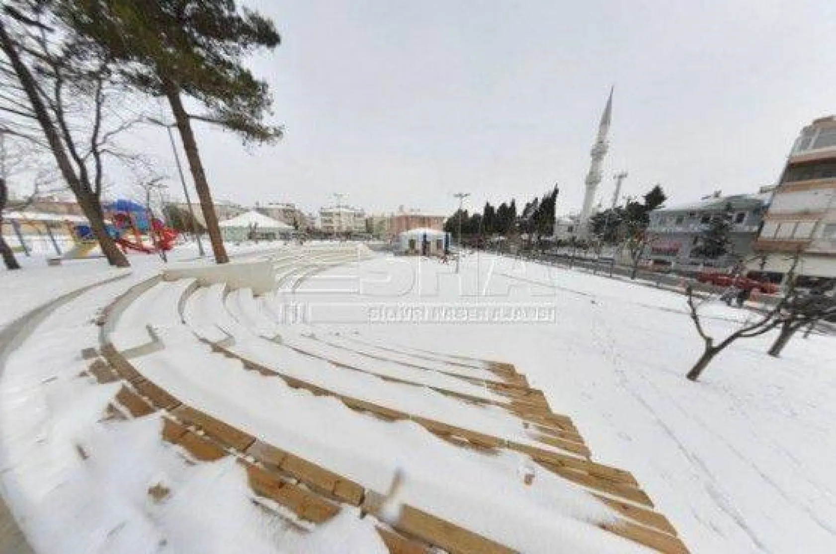 Silivri Beyaza Büründü