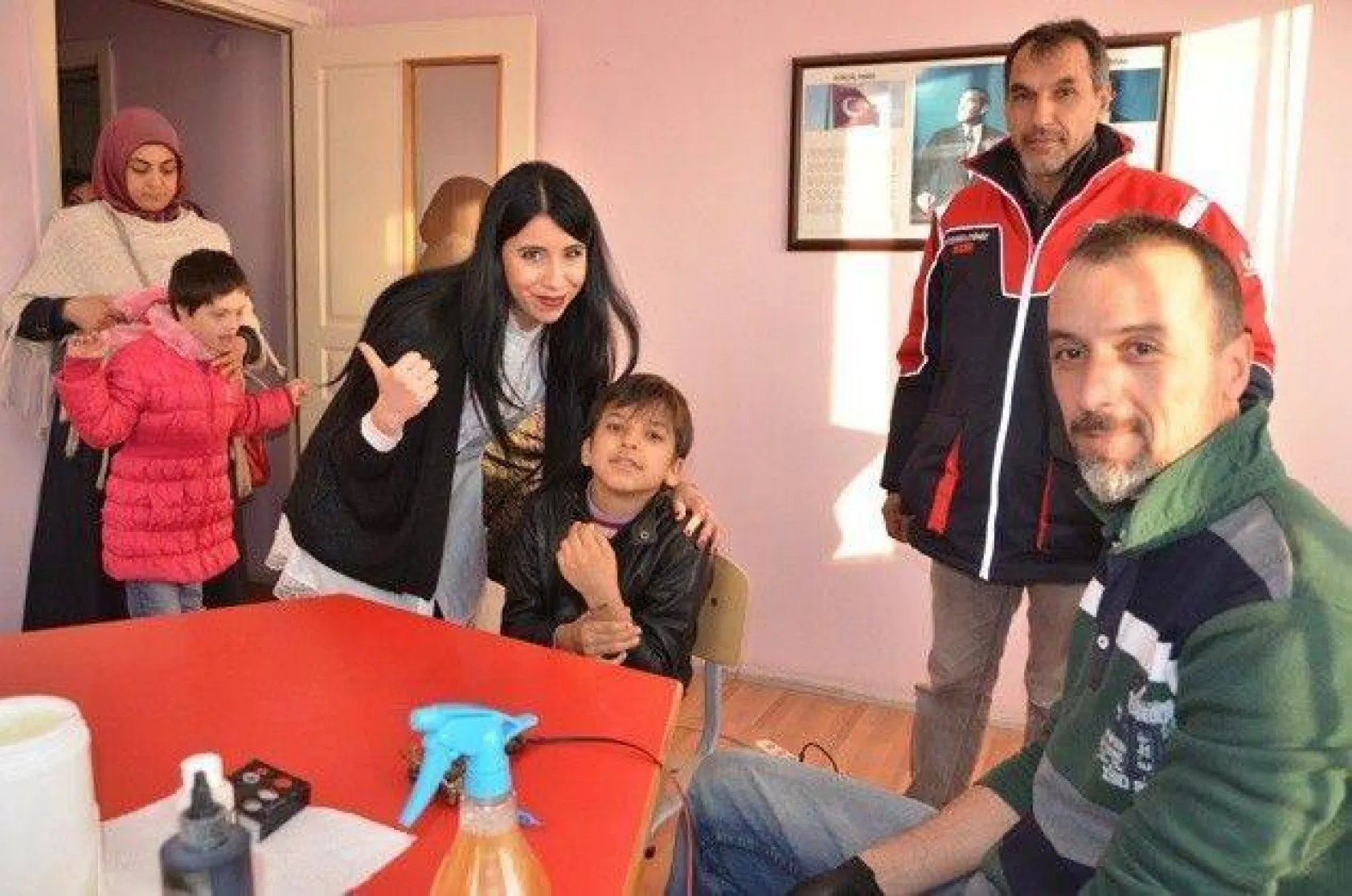 Özel çocuklara 'Sevgi İzi' yapıldı