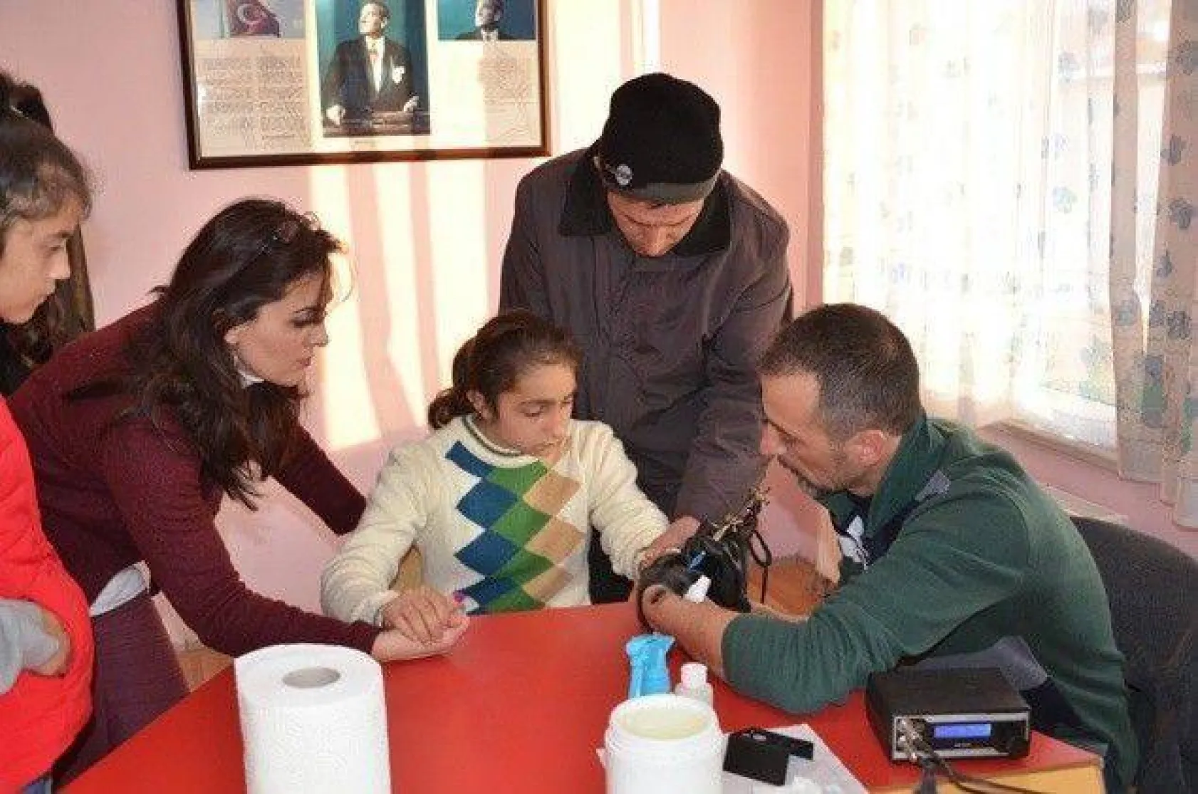 Özel çocuklara 'Sevgi İzi' yapıldı