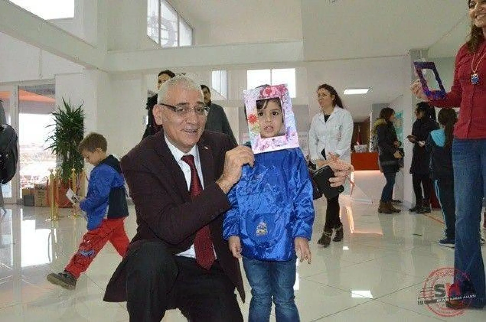 Çizgi Koleji öğrenci ve velileri, renklerin büyüsüne kapıldı