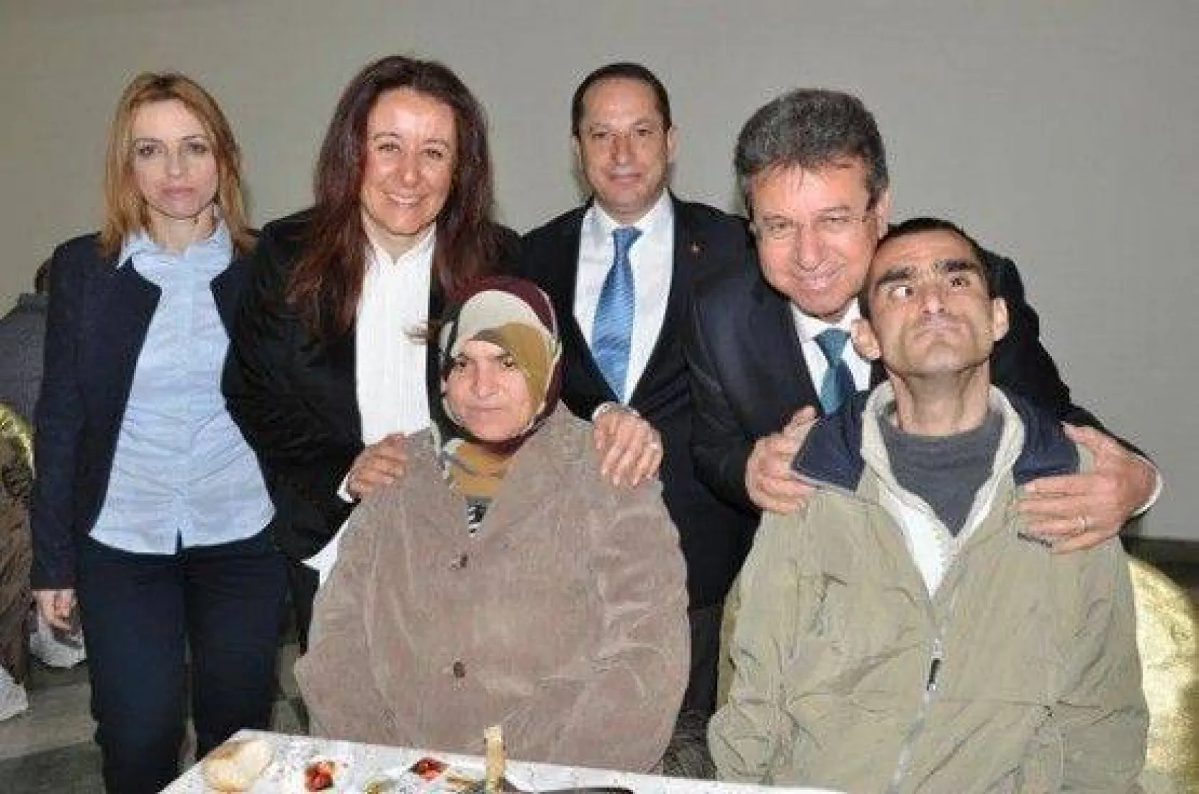 Ak Parti Heyetinden Anlamlı Kahvaltı