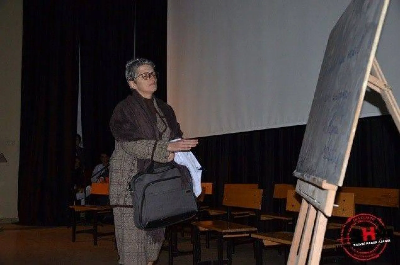 Öğretmenler Günü Kutlaması salon programıyla devam etti