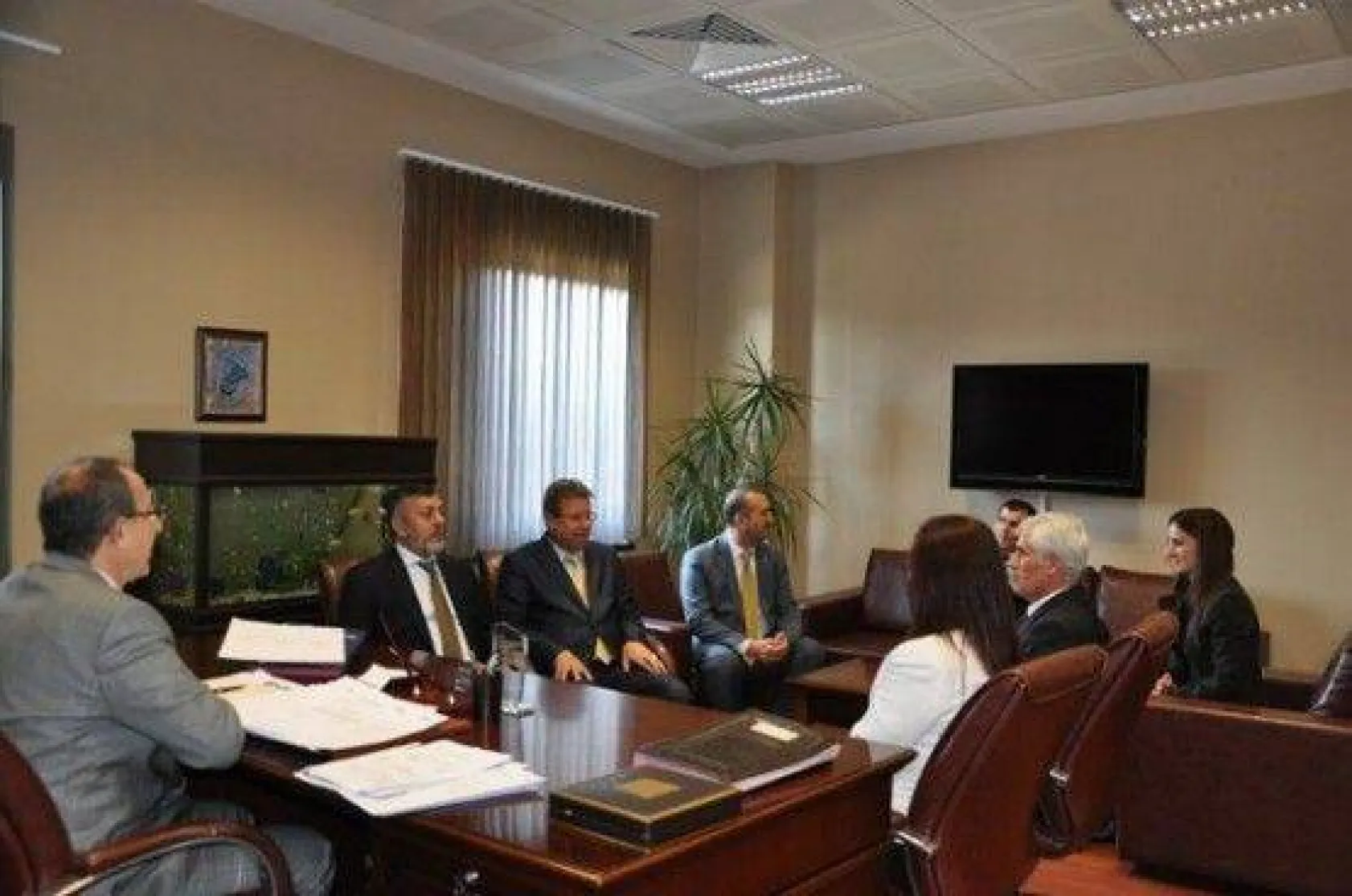 Tahir Sert Tıp Bayramını Karanfillerle Kutladı